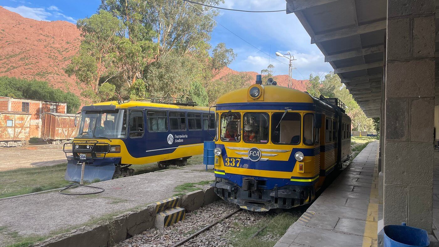 Ferroviaria Andina train